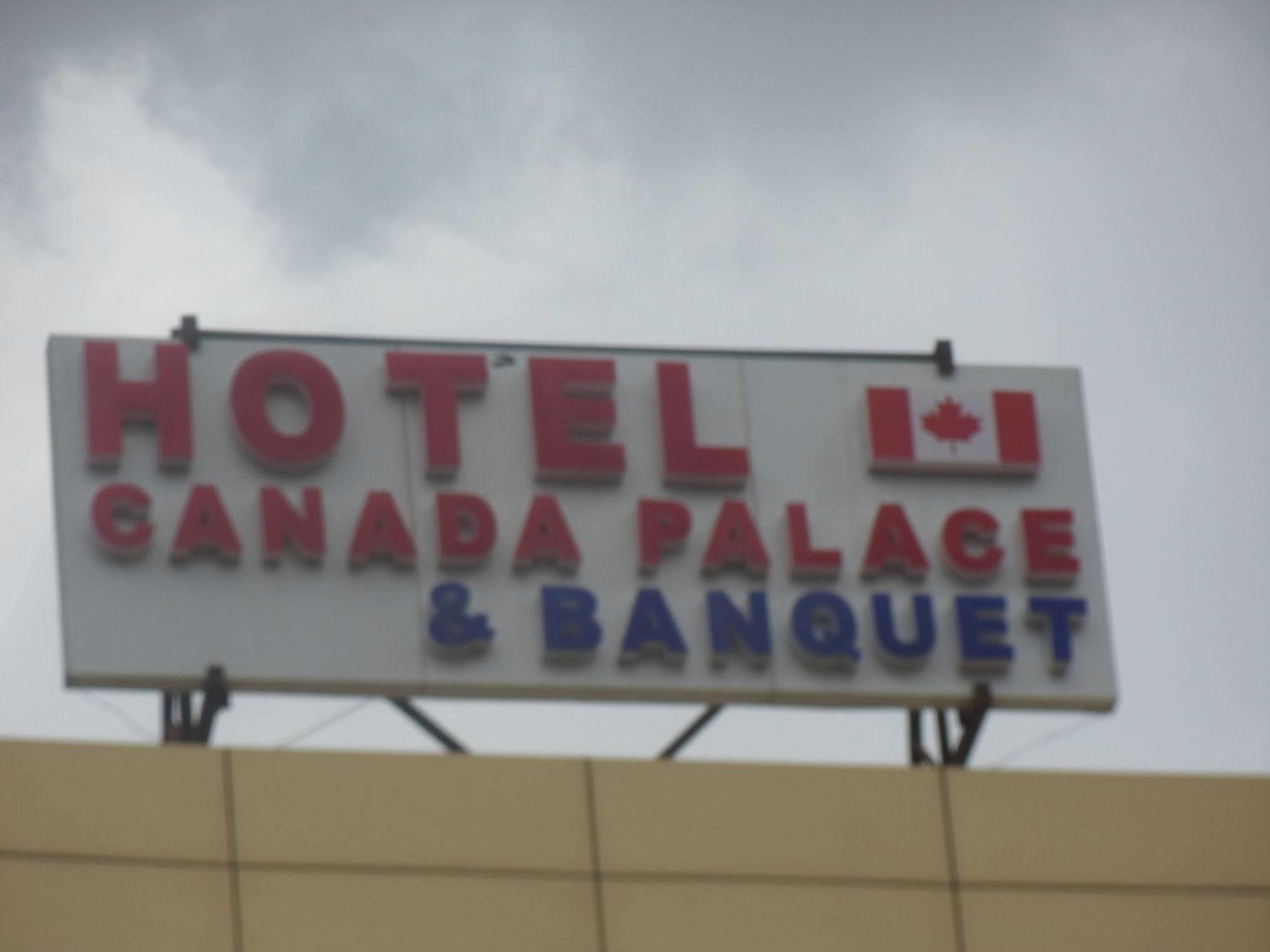 Hotel Canada Palace Batwa Екстер'єр фото
